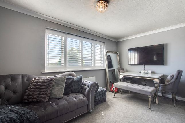 Flat 4, 423, Blackfen Road, Sidcup photo 2