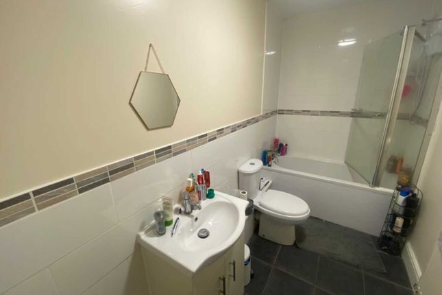 Property to rent in Adelaide Road, Liverpool