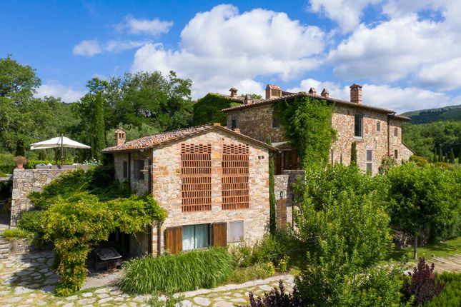 Farmhouse for sale in Radda In Chianti, Siena, Tuscany, Italy