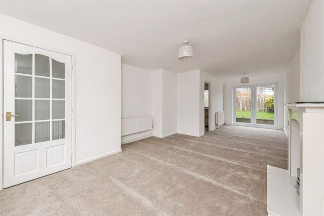 246, Norwood Road, Huddersfield photo 3