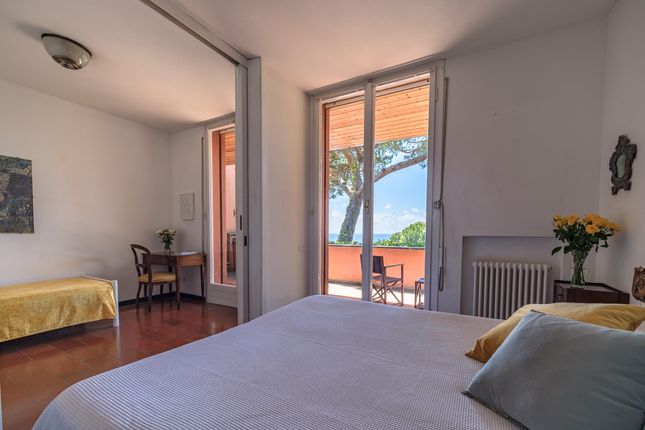 Villa for sale in Sestri Levante, Genova, Liguria, Italy