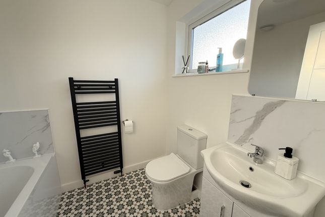 8, Oxford Lane, Dunoon photo 5