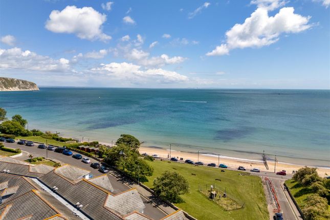 Flat 7, St Aldhelms Court, 15 De Moulham Road, Swanage photo 4