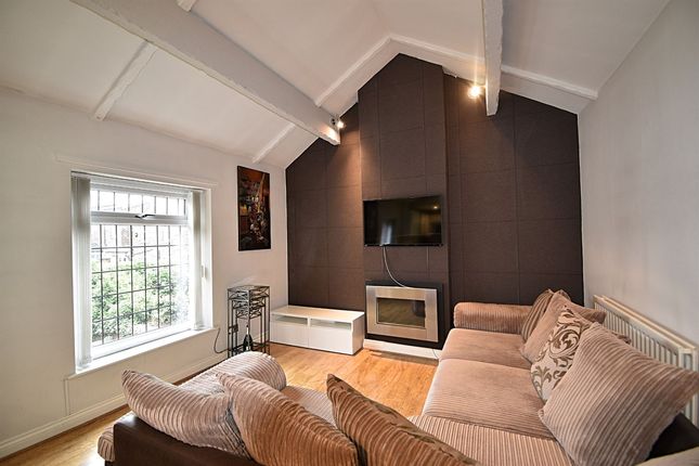Flat 4, Tyler Mews Tyler Street, Alderley Edge photo 4