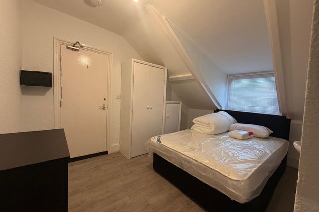 1 Bedroom Flat
