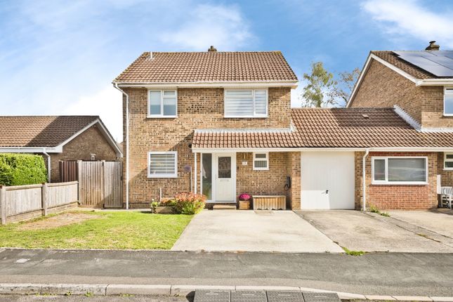 3-bed detached on Enfield Road, SHEPTON MALLET, £375,000