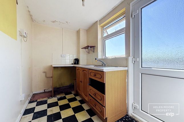 68, Carradale Road, Plymouth photo 2