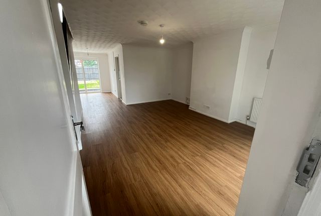 181, West End Raod, Southampton photo 4