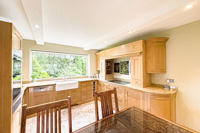 1 Whinmoor Close, Prenton photo 2