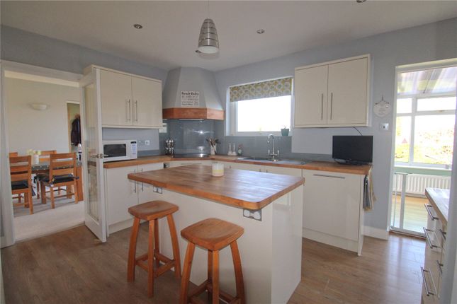 Orchard Close, Trowbridge photo 4