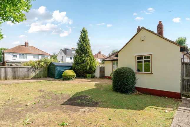 3-bed bungalow on 35, Greenlands Road, Staines-Upon-Thames, £840,000