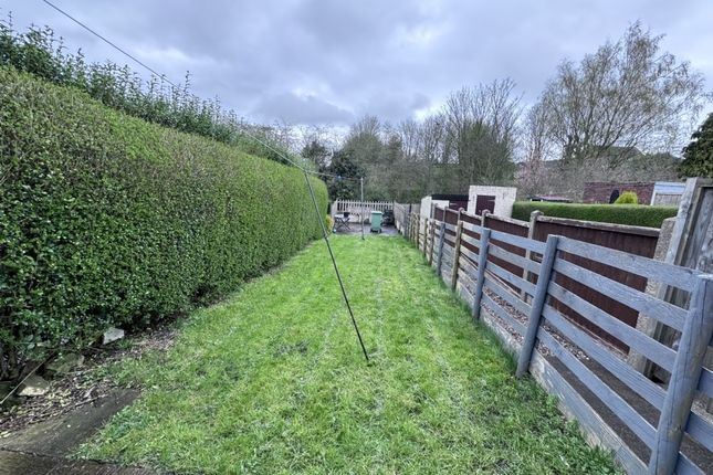 11 Carter Lane East, Alfreton photo 2