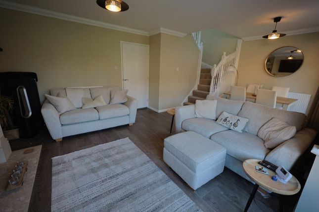 44, Abbots Green, Durham photo 4