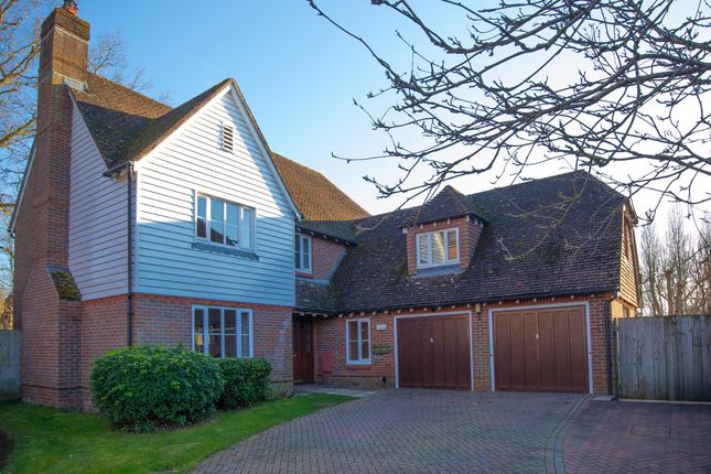 5-bed house on Acorns, The linfields, Linfield Copse, Pulborough, £775,000