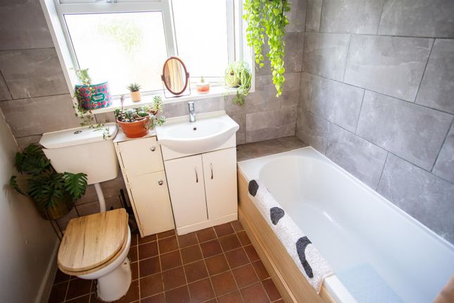 7, Kents Orchard, Chard photo 4