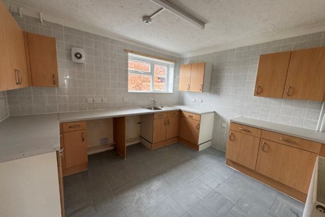 77 High Road, Tilney Cum Islington, King's Lynn photo 3