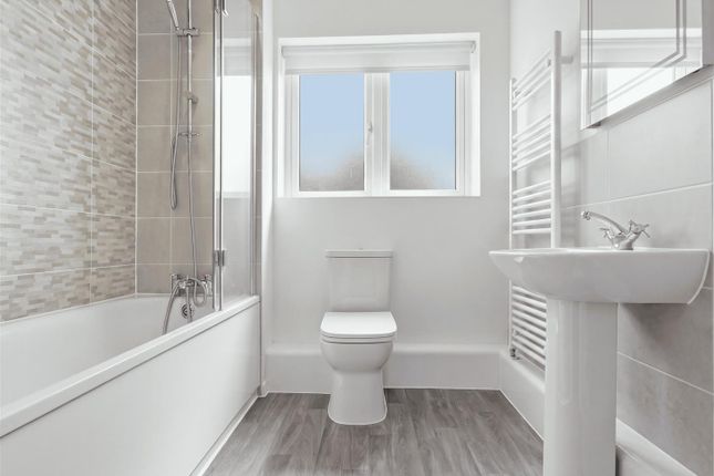 copy, Maple House, Verwood photo 3