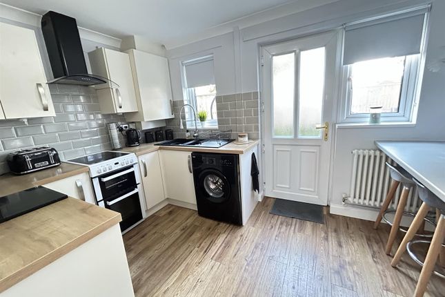 7, Hind Court, Newton Aycliffe photo 2