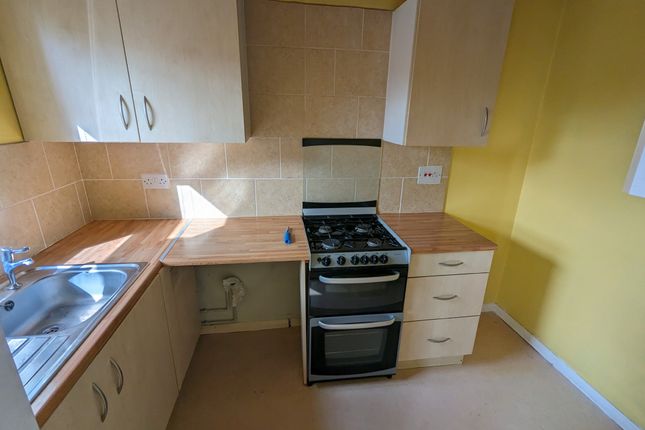 Flat for sale in Platers Walk, Leiston