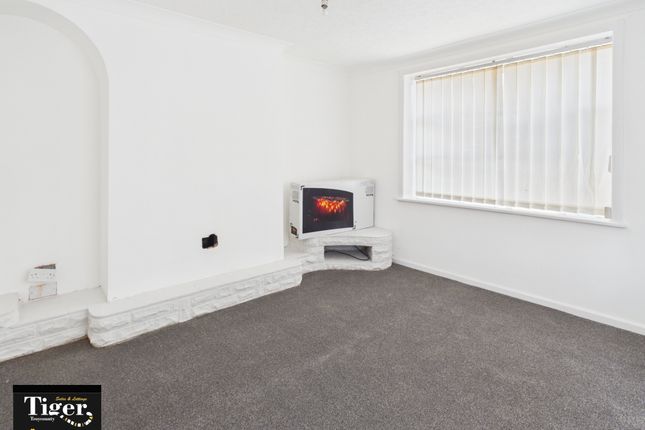 Overdale Grove, Blackpool photo 3