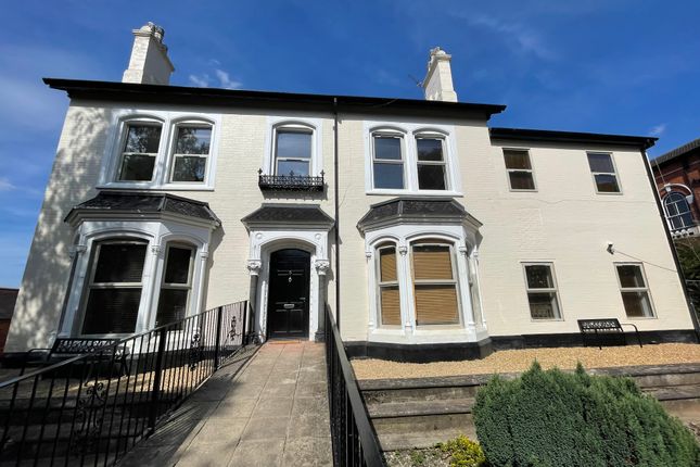 Flat to rent in 5 Avenue Road, Doncaster, South Yorkshire