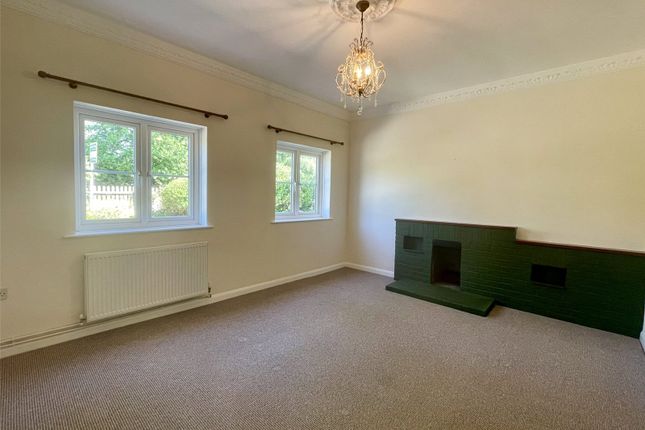 89, Langton Green, Suffolk photo 4