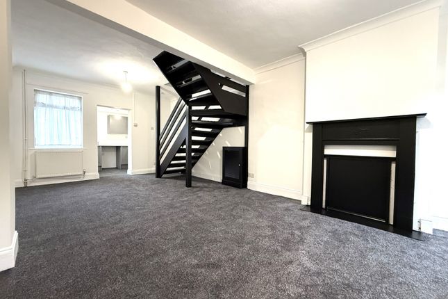 8 Bells Road, Gorleston, Gorleston photo 2