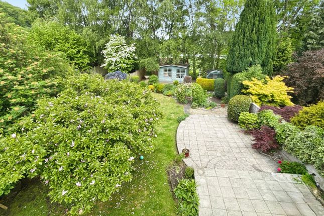 3, Gladys Place, Abergavenny photo 2