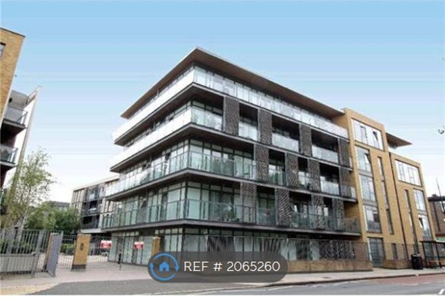 Thumbnail Flat to rent in Sailacre House, London