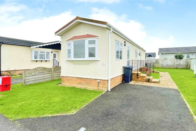 Thumbnail Mobile/park home for sale in Abbey Close, Broadway Park, Lancing, West Sussex