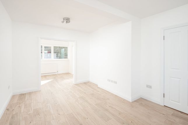 Terraced house to rent in Priestley Road, Mitcham