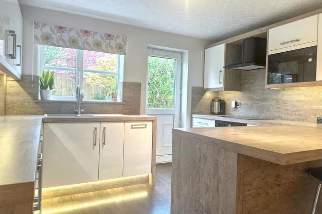 17, Milltown Way, Staffordshire photo 2