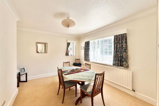 8, Furzehatt Road, Plymouth photo 4