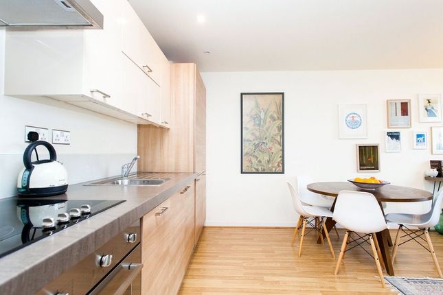 Flat 71, Sky Apartments, Homerton Road, London photo 4