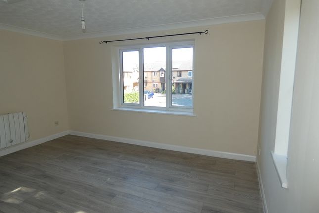 40, Columbine Close, Thetford photo 2