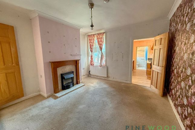 14 Chesterfield Road, Chesterfield photo 2