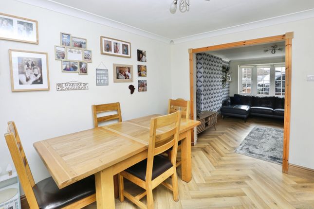4, Ainsdale Close, Liverpool photo 4