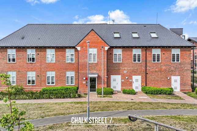 Flat 18, Rowden Court, Spitfire Approach, Hornchurch photo 2