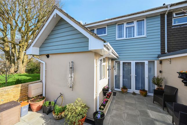 7, Carfax Close, Bexhill-On-Sea photo 2