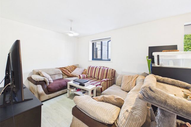 8 St. Andrews Place,, Hospital Road, Bude photo 4