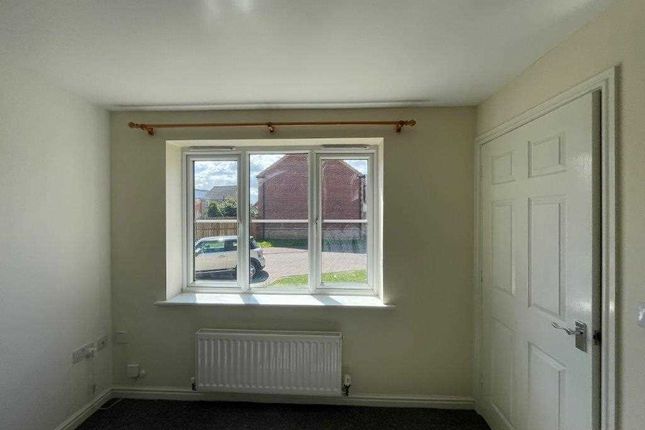 127, Connaught Road, Scunthorpe photo 2