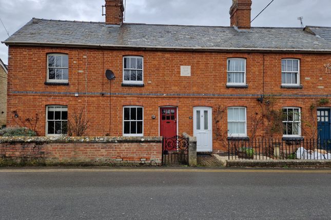 Thumbnail Terraced house for sale in Lechlade, Gloucestershire