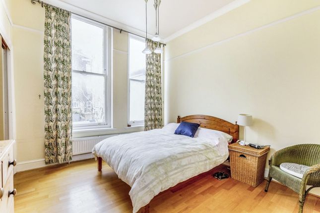 Flat for sale in Royal York Villas, Clifton, Bristol