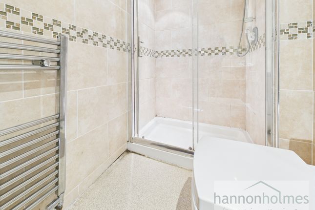 Cam05283G0-Pr0050-Still040