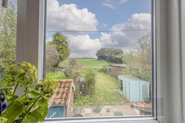 10, Glandford Road, Holt photo 3