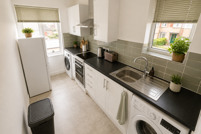 17 Douglas Close, Worthing photo 4
