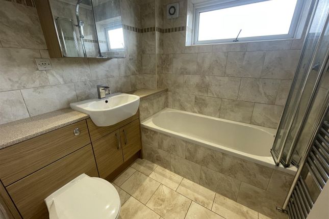 48, Tamerton Drive, Chester Le Street photo 4
