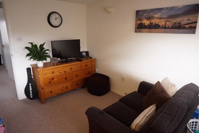 10, Leacey Mews, Gloucester photo 3