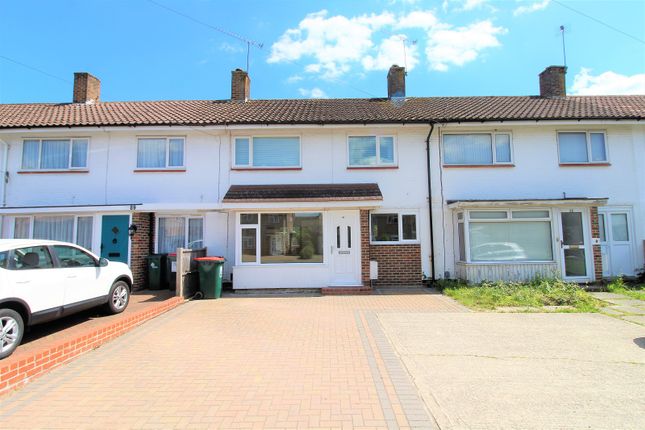 Thumbnail Terraced house to rent in Ifield Drive, Crawley, West Sussex.