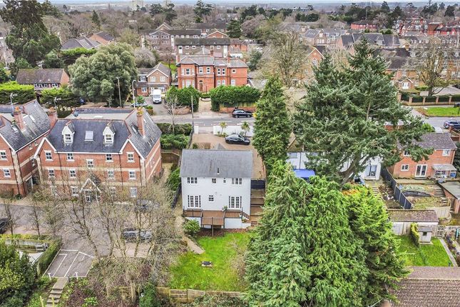 Detached house for sale in Tilehurst Road, Reading, Berkshire